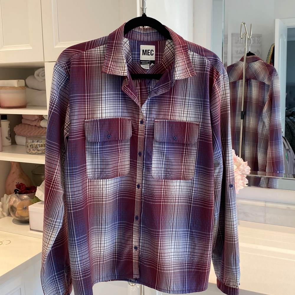 MEC blouse